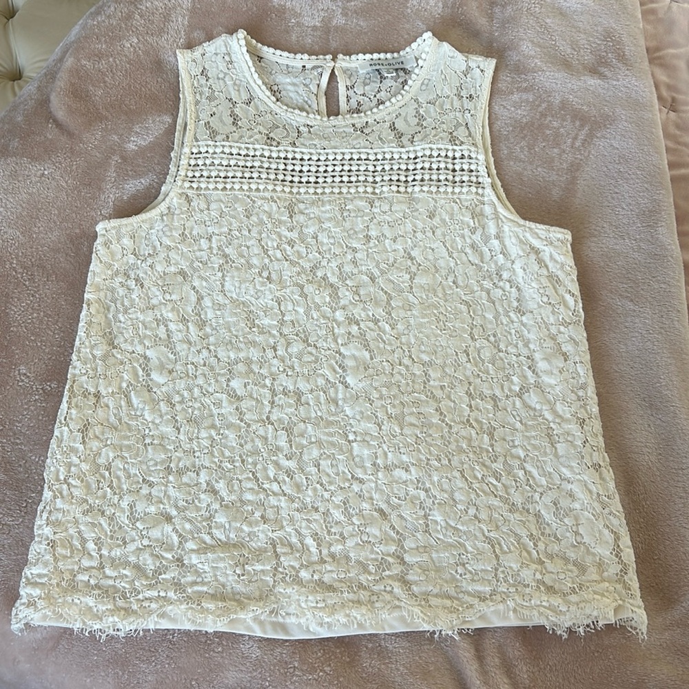 Rose + Olive cream Lace Sleeveless Blouse